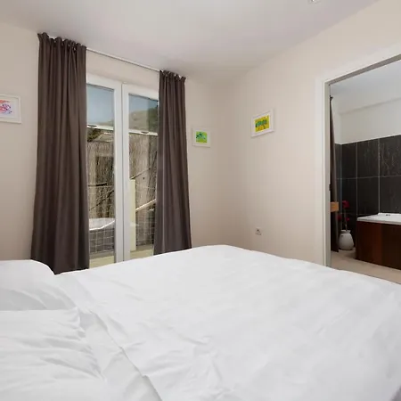 Apartament New Five Star Superior *